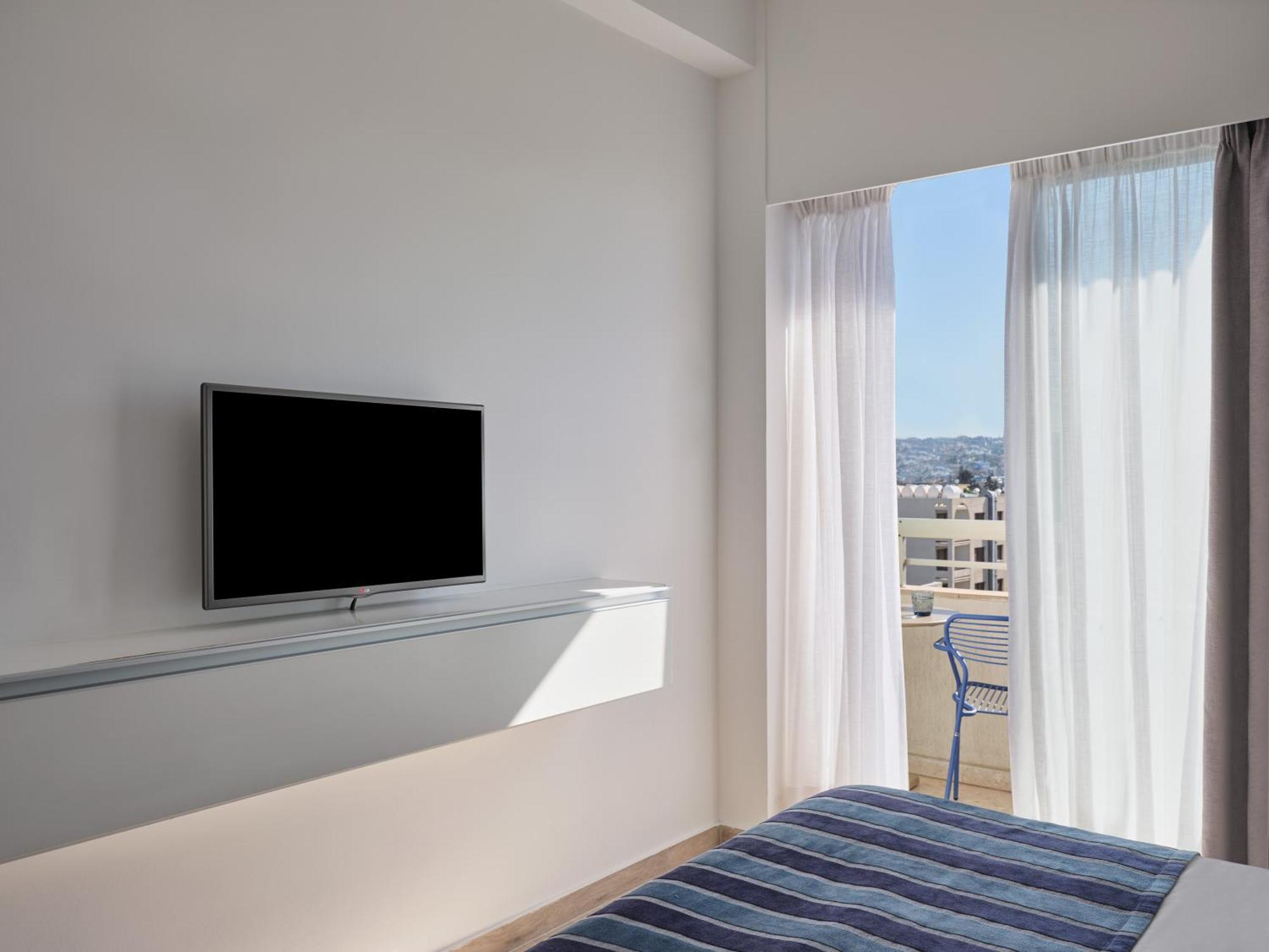 Atlantica Oasis Hotel Limassol Luaran gambar